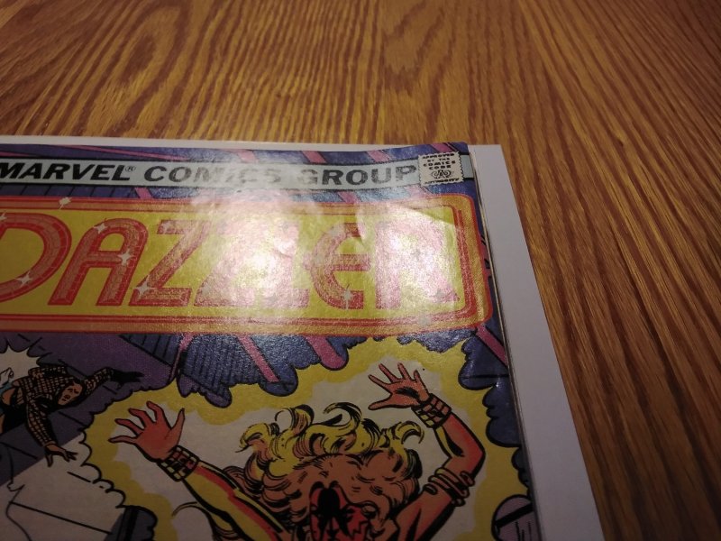 Dazzler #14 Newsstand Edition (1982) She-Hulk