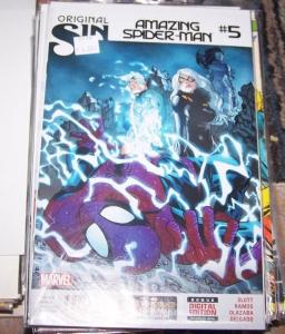 Amazing Spider-Man #5 (October 2014, Marvel) original sin, black cat silk electr