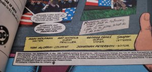 DEATHSTROKE THE TERMINATOR #10 (1992) LADY VIGILANTE *KEY* VF/NM