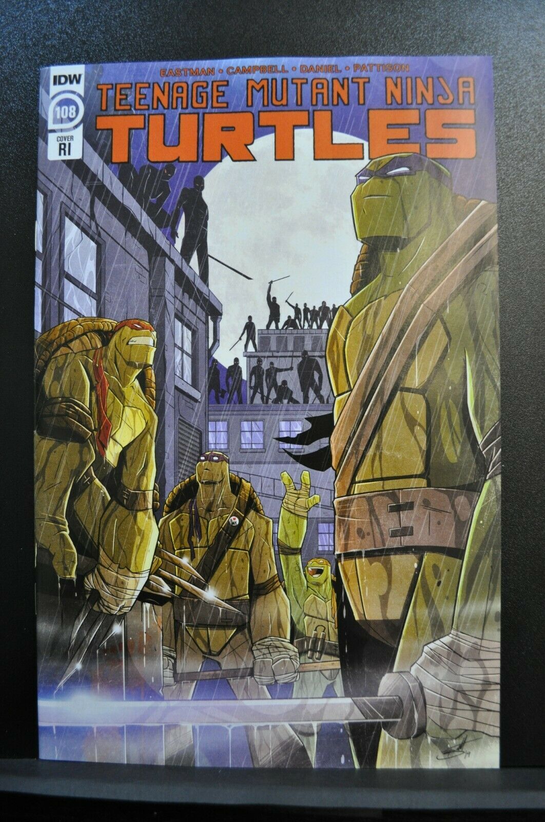 Teenage Mutant Ninja Turtles #108 B Cover IDW NM Comics Book