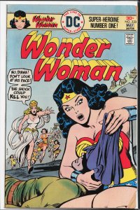 Wonder Woman #223 (1976) Wonder Woman