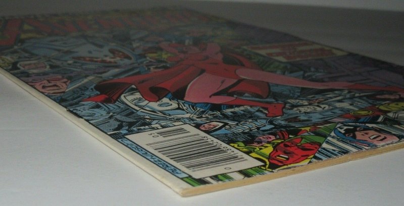 Avengers #171 Scarlet Witch Ultron & Jocasta Appearance 1978 Marvel Comics VF/NM