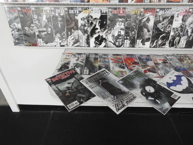 Huge lot of 150+ Comics W/ ALL DETECTIVE COMICS!!! Avg. VF+
