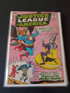 JUSTICE LEAGUE OF AMERICA #32 FINE
