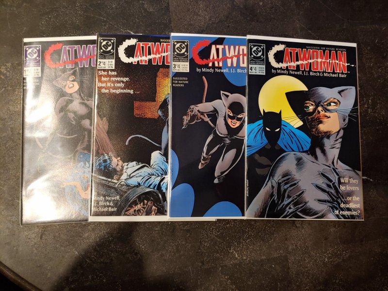 DC COMICS Catwoman #1-4 1,2,3,4 Mini-series Set Batman, Mindy Newell, 1988