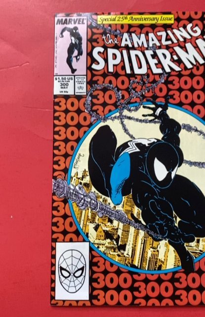 The Amazing Spider-Man #300 (1988) iconic venom key issue high grade