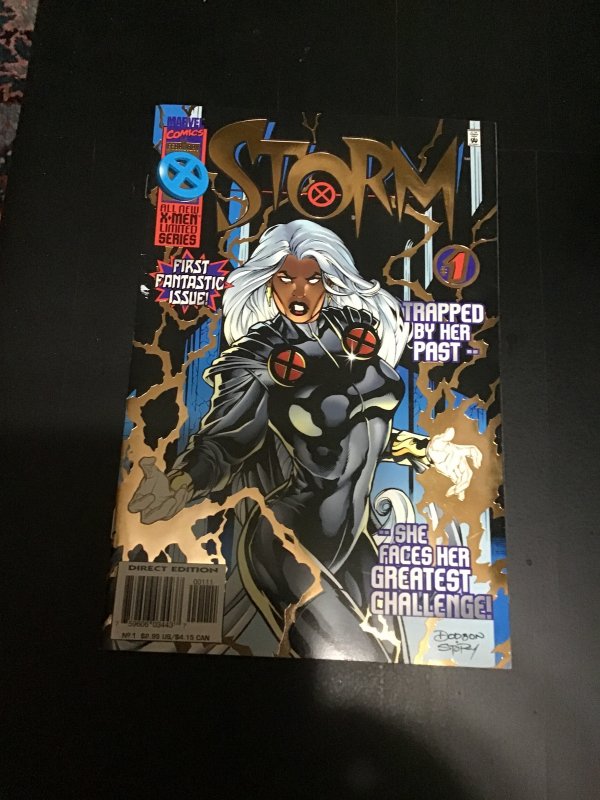 Storm #1 (1996). Gold foil cover! 1st Storm solo issue! High grade! NM- Wow!