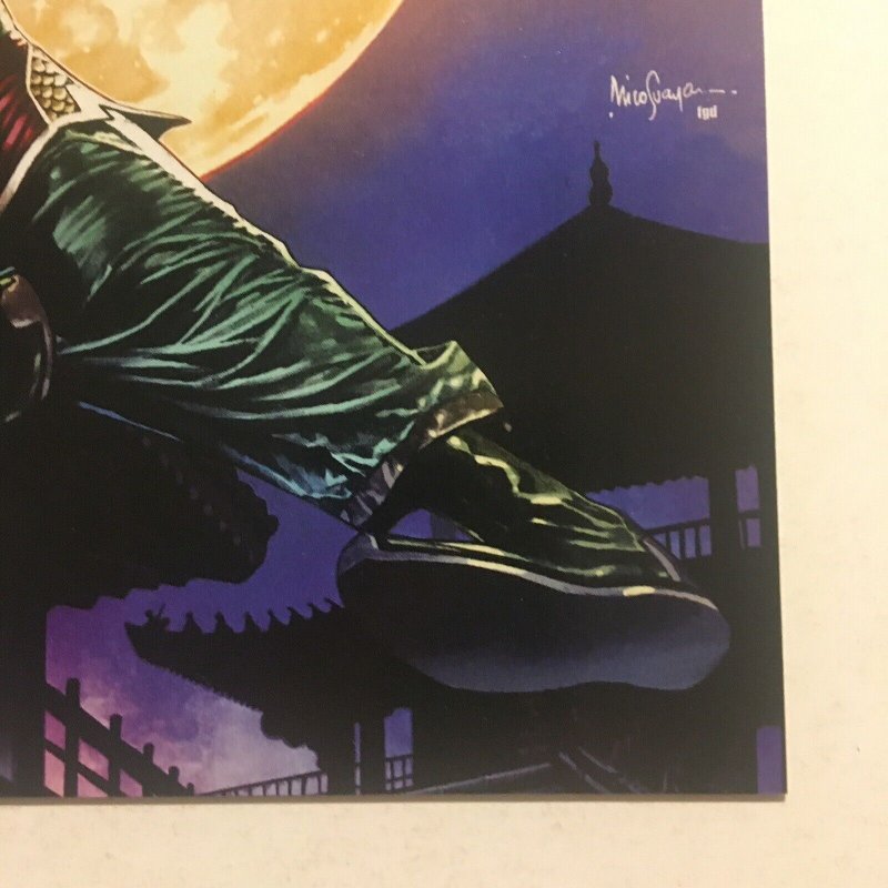 Shang-Chi #1 Mico Suayan 1:25 Variant  1st Five Weapons Society Appearance 2020