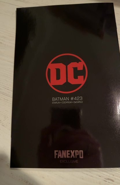 Batman #423 (1988)Fanexpo red metal Batman 423 variant