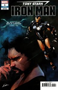 Tony Stark Iron Man #1 Black & Gold Armor Variant (Marvel, 2018) VF/NM