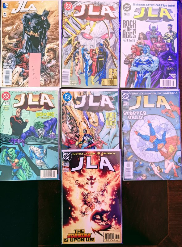 JLA Comic Book Lot. High Grade