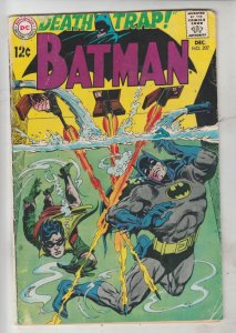 Batman #207 (Dec-68) VG+ Affordable-Grade Batman