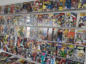 Huge Lot 170+ Comics W/ Spider-Man, Batman, Avengers, +More! Avg FN/VF Condition