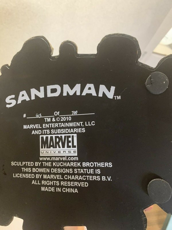 Sandman statue Bowen 413/700 Mint Box Shows Shelf Wear Doesn’t Seem Displayed