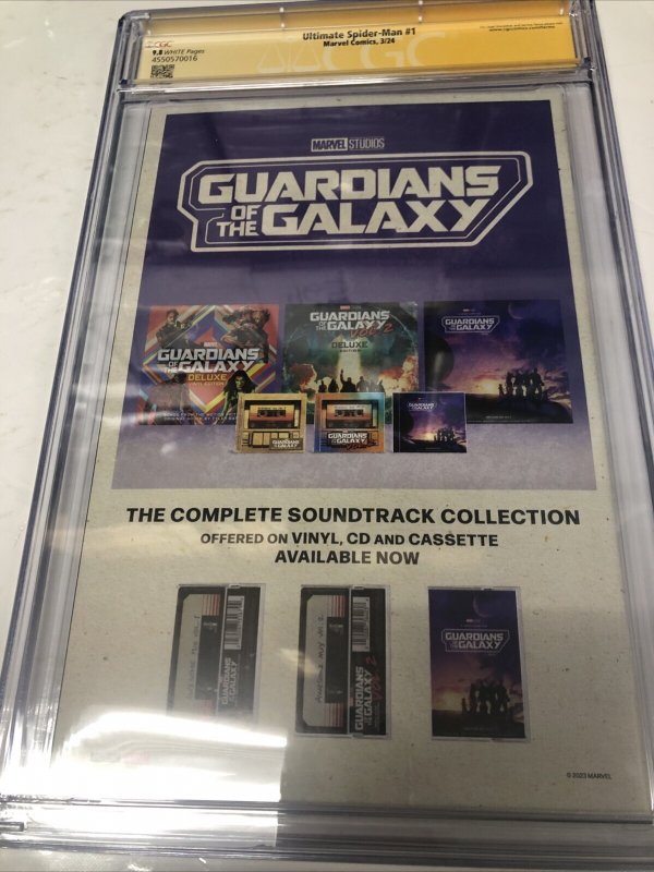 Ultimate Spider-Man (2024) # 1 (CGC 9.8 SS) Signed  Marco Checchetto * Marvel