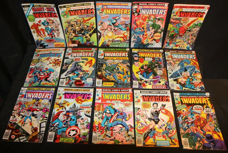 Invaders LOT of 32 Issues - 1970's (Grade 5.0 - 9.2) WH