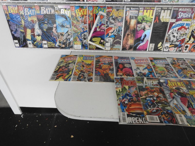 Huge Lot 140+ Comics W/ Flash, Hulk, Batman, 52, +More! Avg VF Condition!