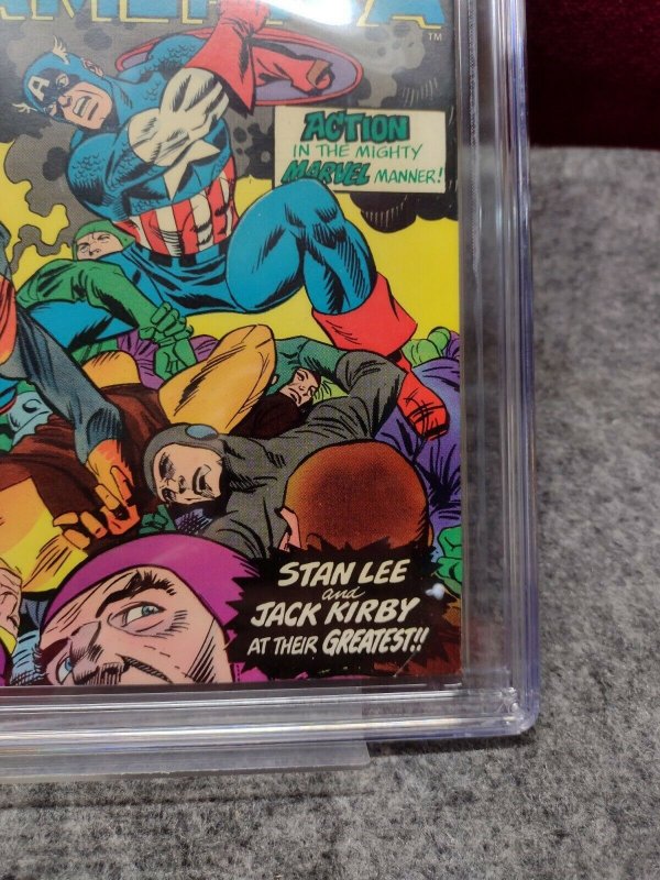 GIANT-SIZE CAPTAIN AMERICA #1 - CGC 8.0  - GIL KANE MIKE ESPOSITO COVER