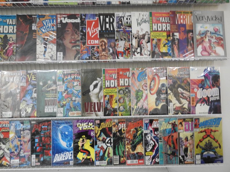 Huge Lot 110+ Comics W/ Batman, Daredevil, Captain America+ Avg Fine/VF Cond!!