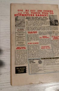 The X-Men #9 (1965)vs the avengers first crossover 1 inch spine split bottom