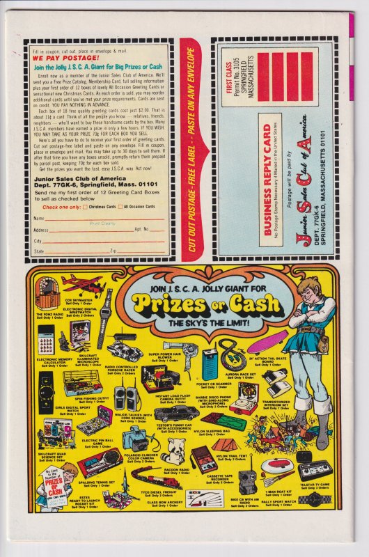 HUEY DEWEY AND LOUIE #45 (Aug 1977)  VF+ 8.5 white