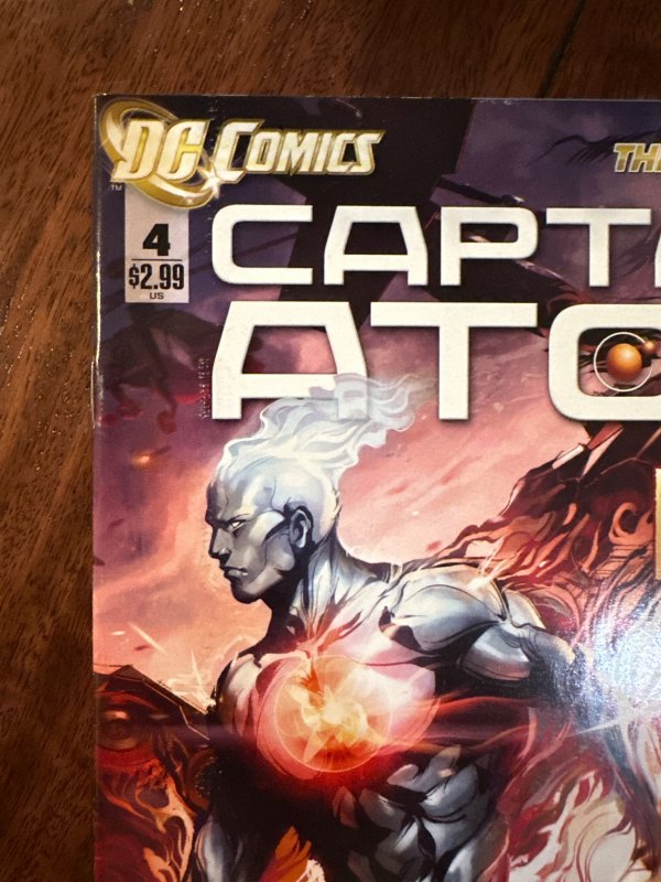 Captain Atom #4 (2012)