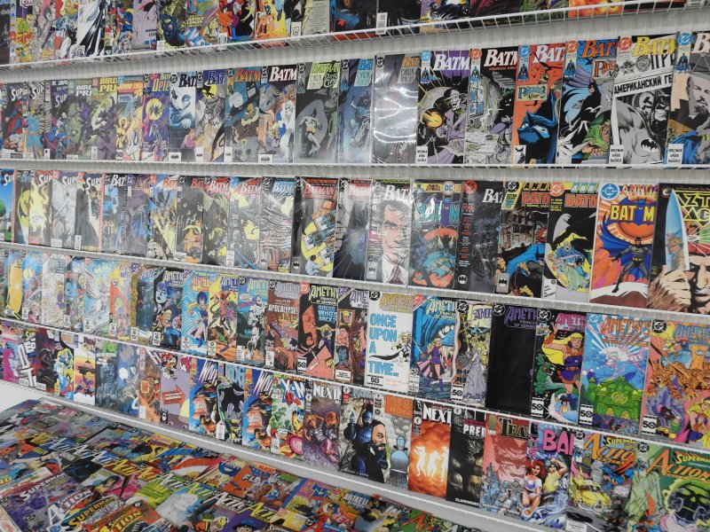 Huge Lot 170+ Comics W/ Batman, Wolverine, Superman+ Avg Fine+ Condition!