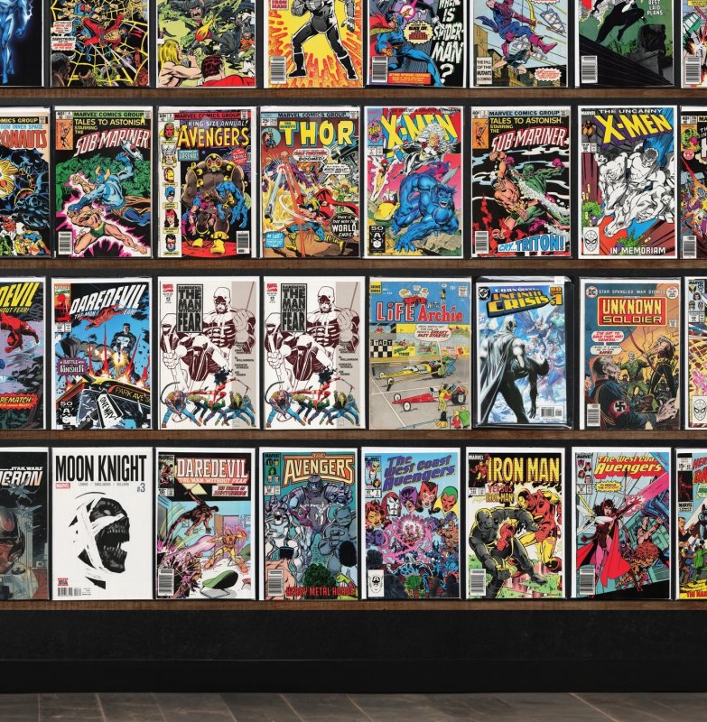 Huge Lot 150+ Comics with Daredevil, The Uncanny X-Men, The Avengers & More!