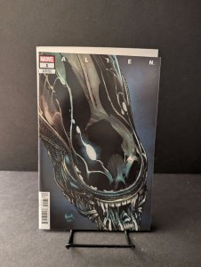 Alien #1 Todd Nauck Variant (2021)
