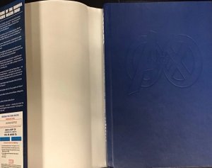 Marvel Comics AVENGERS Vs X-MEN Hardcover W Jacket - First Printing 2012