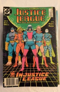 Justice League International #23 NEWSSTAND EDITION