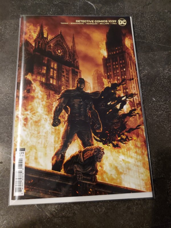 DETECTIVE COMICS #1039 CVR B LEE BERMEJO CARD STOCK VARIANT