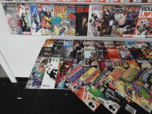 HUge Lot 190+ Comics W/ X-Men. Avengers, Wolverine+ Avg Fine/VF Condition!