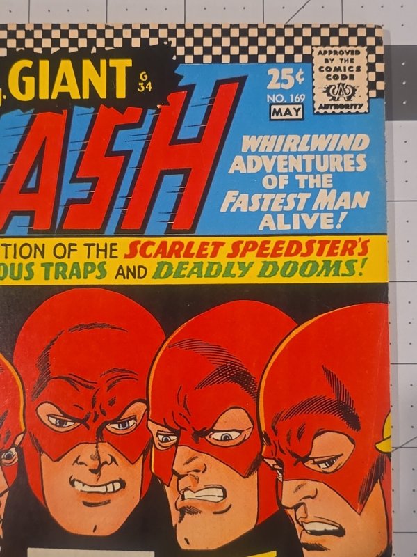 The Flash #169❗️Giant 80 Page—DC Comics May-1967—Five Stories In This Comic Book