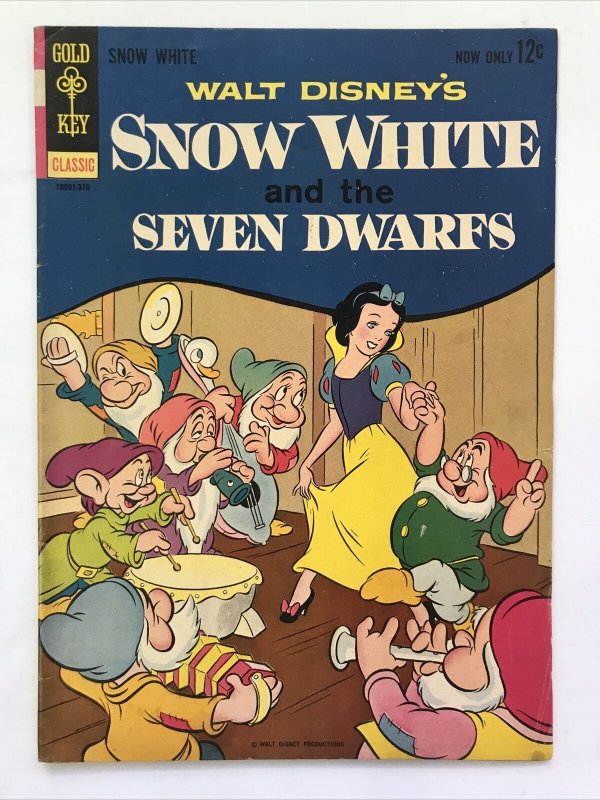 Walt Disney’s Snow White and the Seven Dwarves 1