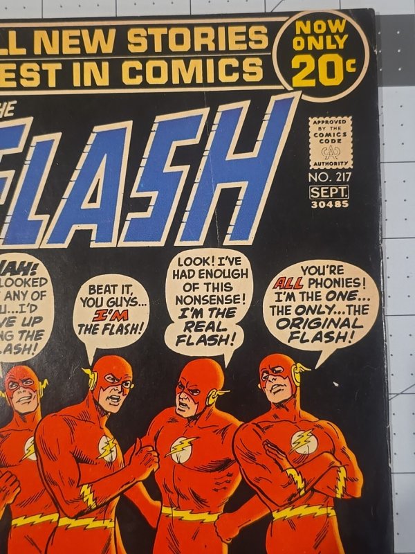The Flash #217 (DC Comics September 1972) 2nd Team Up Story With Green Lantern
