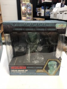 Metal Gear Solid - Solid Snake Stealth Camouflage 8 PVC Statue