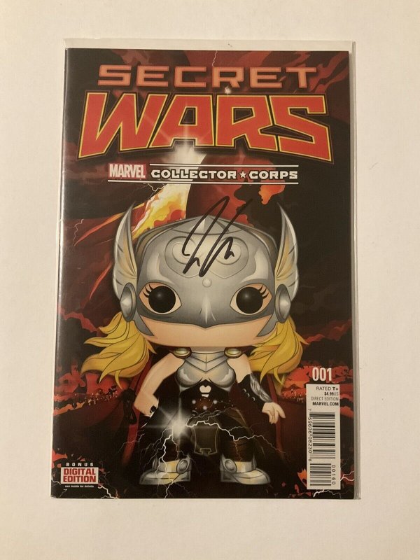 Secret Wars Collectors Corps 1 Near Mint Nm Signed Aaron Marvel