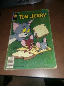 Tom & Jerry #328 Whitman Comics 1980 bronze age cartoon metro goldwyn mayer