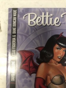 Bettie Page (2017) #4 (FN/VF) Variant Cover • David Avallone • Worley • Dynamite