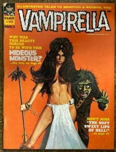 VAMPIRELLA #10 (Warren,3/1971) FINE (F)  corner tear. Wally Wood, Neal Adams