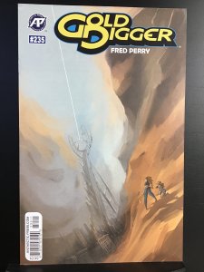 Gold Digger #235 (2016)