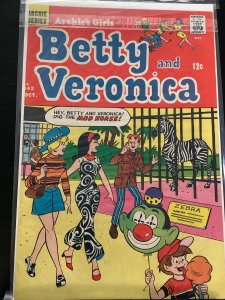 Archie's Girls Betty and Veronica #142 (1967)