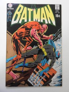 Batman #224 (1970) VG+ Condition rust on bottom staple