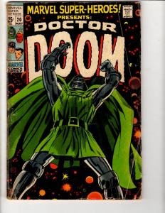 Marvel Super-Heroes # 20 VG Marvel Comic Book Feat. Dr. Doom Fantastic Four RH1