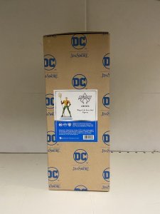 DC Jim Shore Aquaman King of the Seven Seas Figure