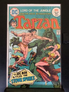 Tarzan #237 (1975)