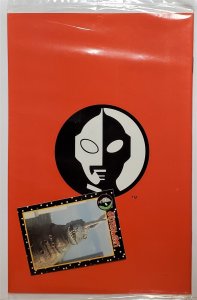 Ultraman #2 Bagged with trading card (Aug 1993, Ultracomics) VF/NM   