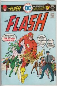 Flash, The #239 (Feb-76) FN Mid-Grade Flash