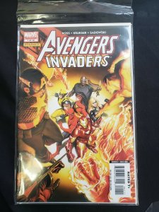 AVENGERS/INVADERS 6PC (VF/NM) ISSUES #1-6, ALEX ROSS, HELL ON HELICARRIER 2008